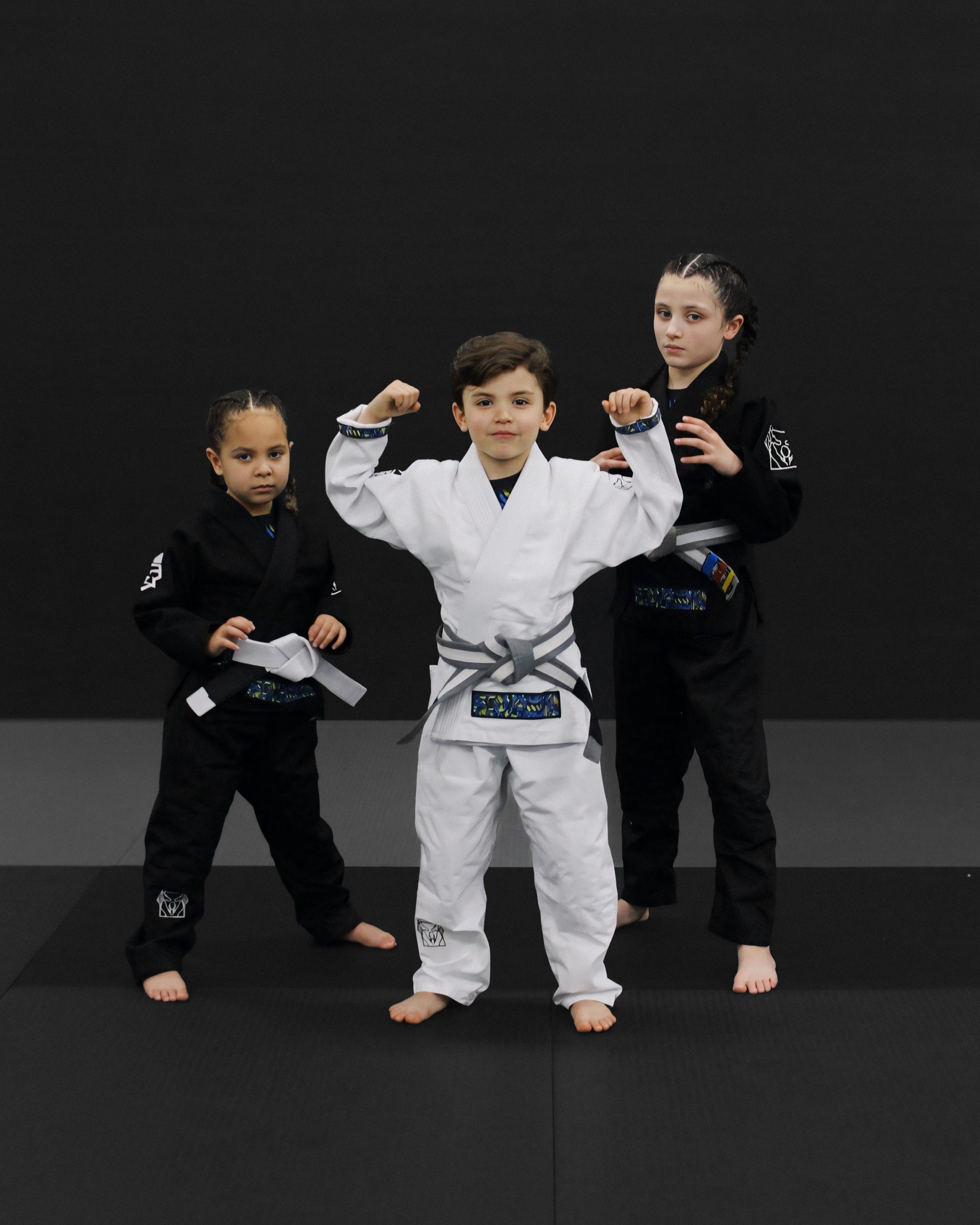 BRAVE X SENRA STUDIO KIDS GI